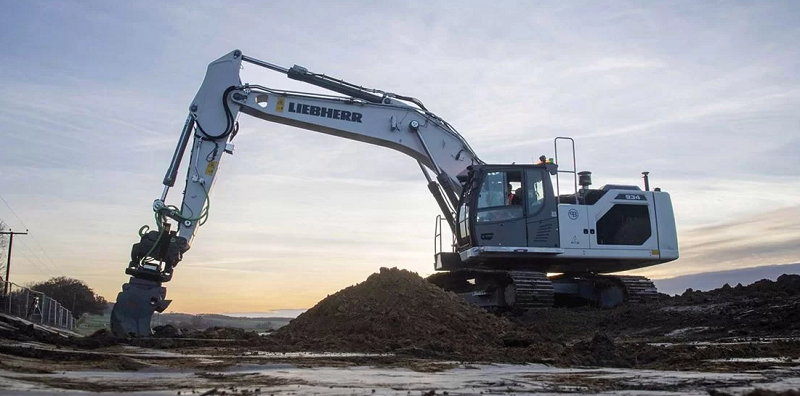 гусеничный экскаватор Liebherr R 934